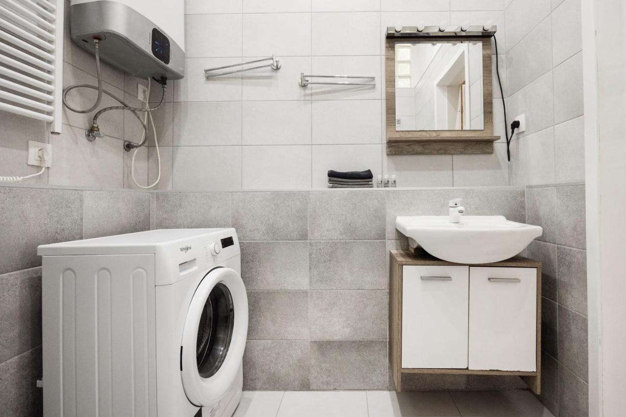Apartament Hungarian Rebelian With Ac